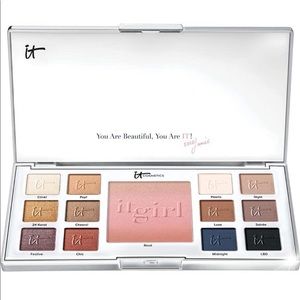 NIB IT Cosmetics IT Girl Vol.2 Limited Edition Eye & Cheek Palette